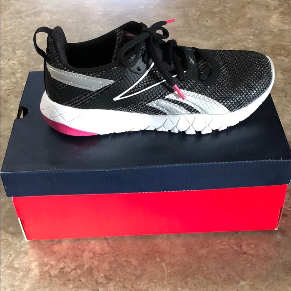 Reebok Megaflexagon